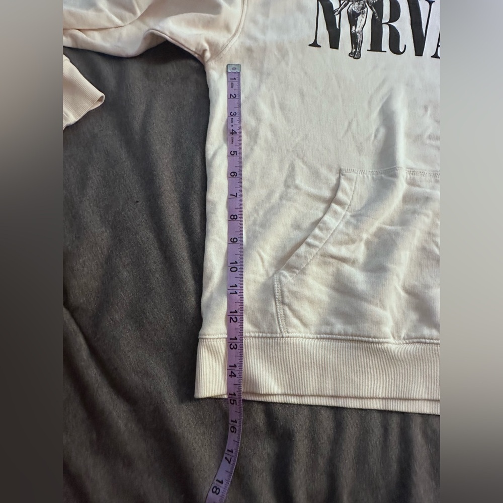 H&M Divided women’s Nirvana Hoodie M (2018) - Picture 5 of 6